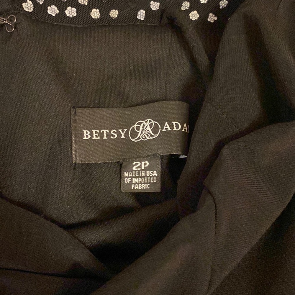 Betsy & Adam Embellished Cutout Gown in Black Size 2P - Picture 10 of 11